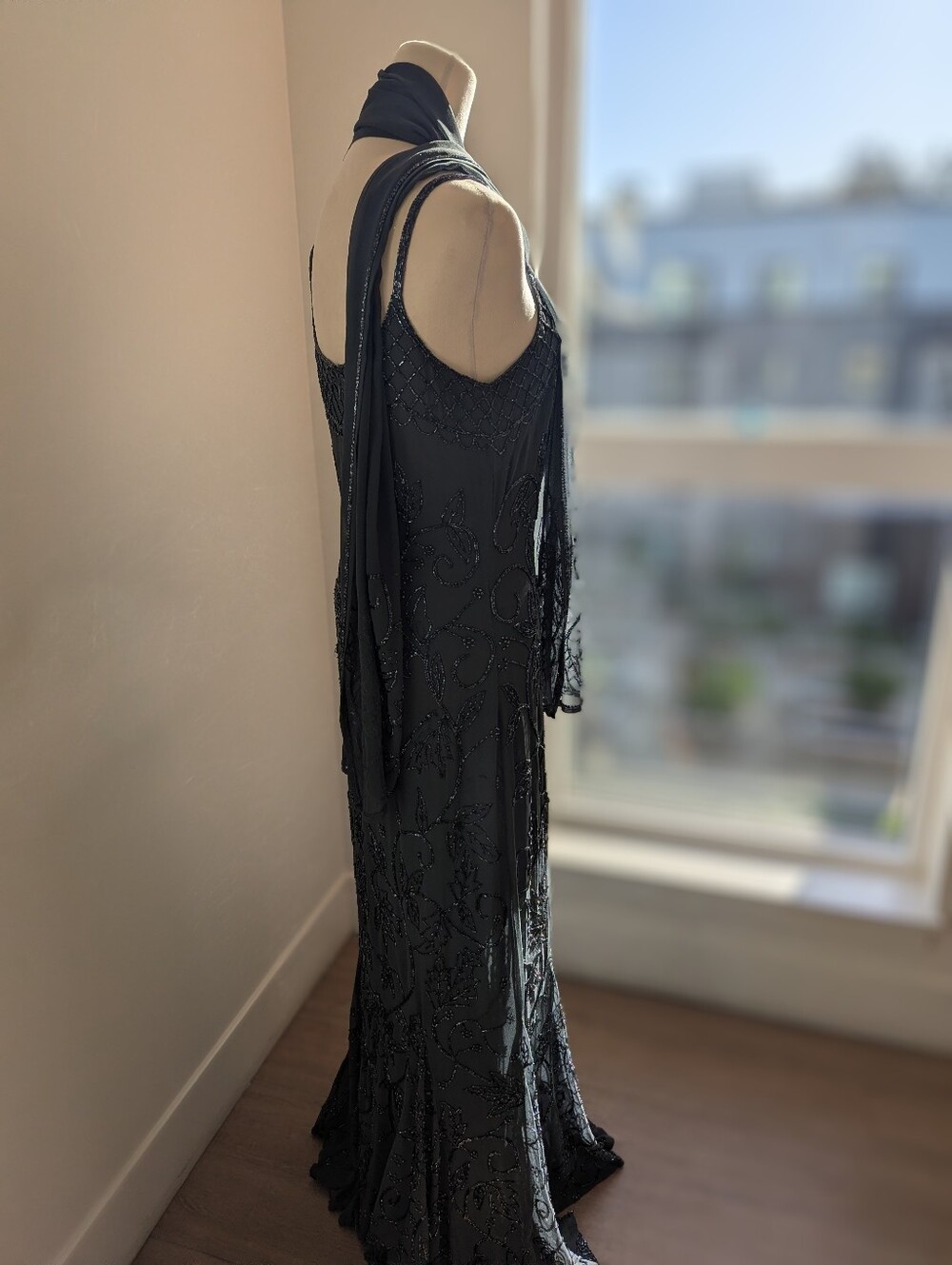 Vintage Y2K Newport News Beaded Black Evening Gown Dress with Shawl Size 8 - Picture 4 of 12